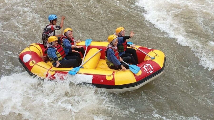 Rafting Tour on the Elo Borobudur River All In.
