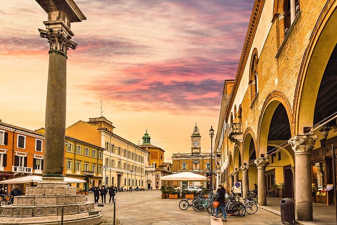 Ravenna City Tour by Night With a Local Guide - Tour Highlights