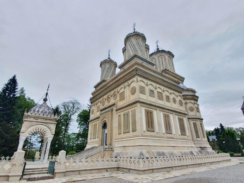 Real Dracula Princely Court and Real Dracula's Fortress - Historical Significance of Draculas Court