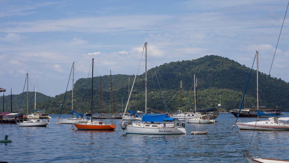 Rio: Angra Dos Reis Day Trip With Boat Tour and Lunch - Sightseeing in Angra Dos Reis