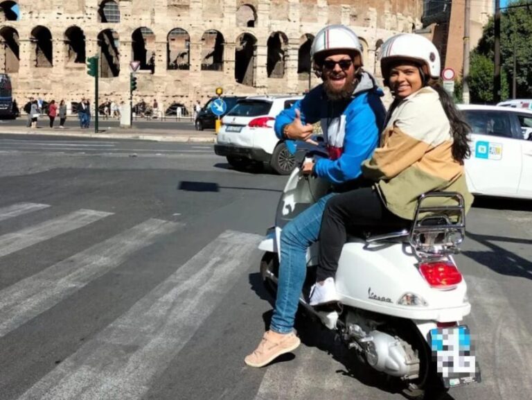 Rome Vespa Half-Day Tour With Private Driver