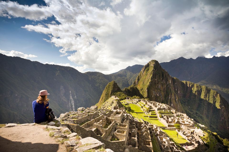 Sacred Valley & Machu Picchu 2 Days - Experience and Highlights