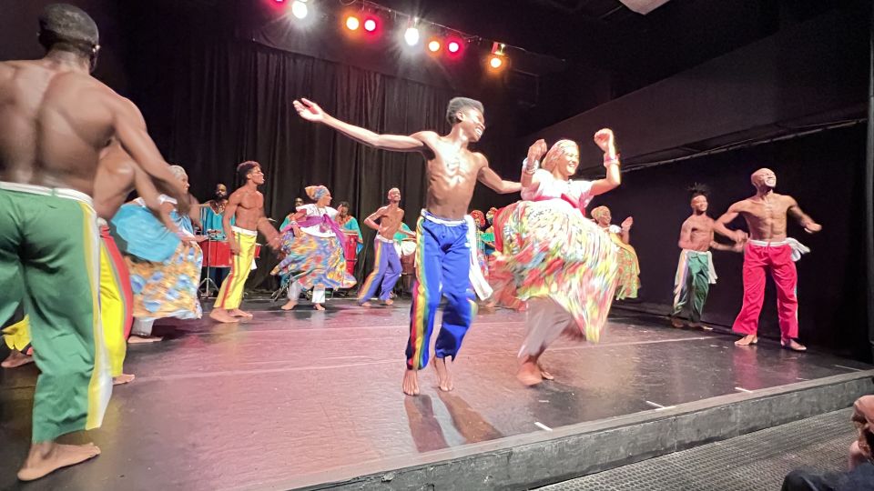 Salvador by Night: Cultural Dinner and Show - Activity Details