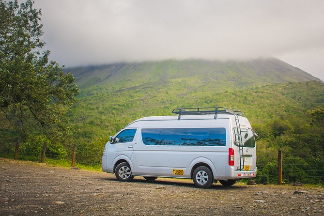 SJO Airport Private Transfer To/From Arenal, La Fortuna To/From Alajuela - Service Details