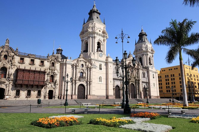 Small-Group Full Day City Tour With Lunch and Show of Lights in Lima - Good To Know