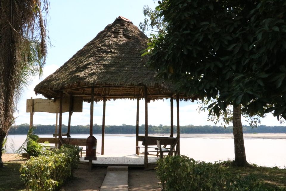 Tambopata: Multi-Day Amazon Rainforest Tour With Local Guide - Multilingual Live Tour Guides