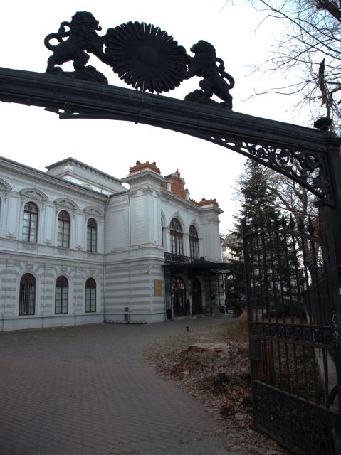 The Secret Bucharest - Half Day Walking Tour - Guided Experience Insights