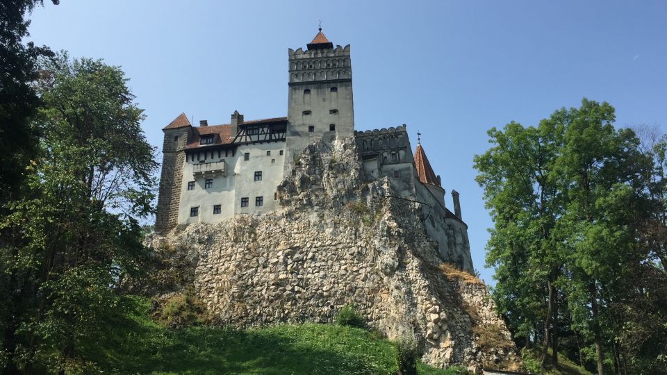 Three Castles in Transylvania Day Trip From Bucharest - Historical Background of Castles