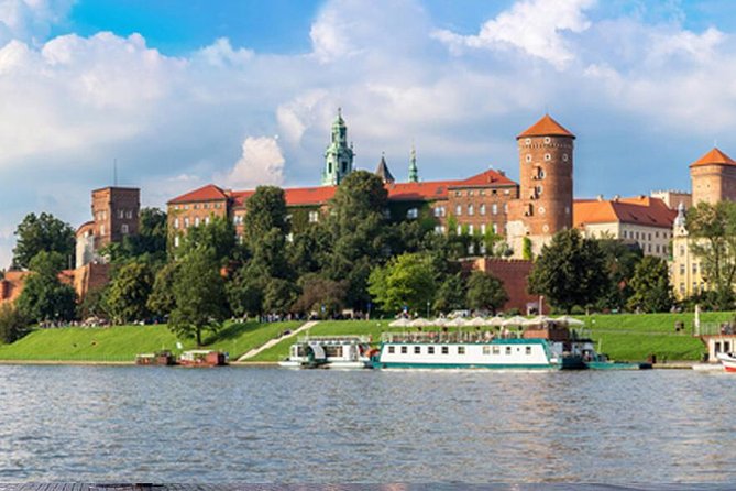 Tour to Wieliczka Salt Mine & Krakow From Warsaw - Good To Know