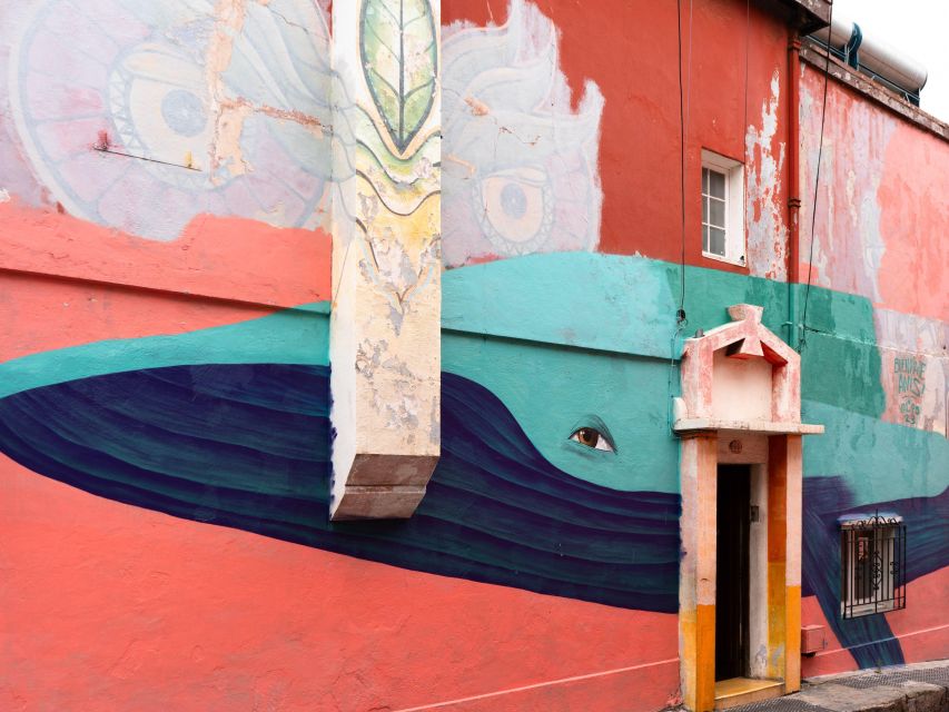 Valparaiso: Street Art Tour Lunch in a Small Group - Experience Highlights