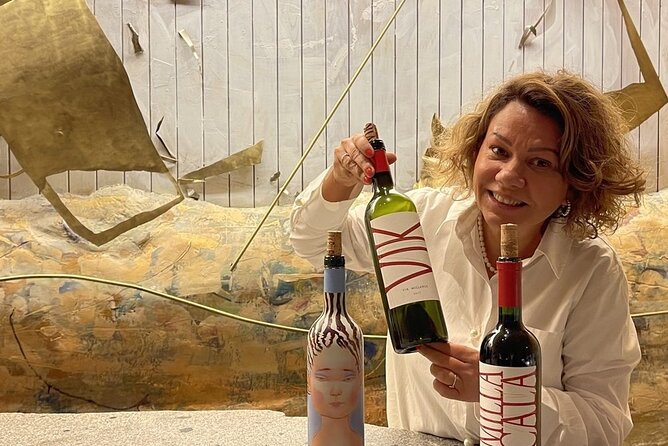 VIK Winery: Unforgettable Wine Experience & Hotel Transfer - Exclusive Wine Tasting at VIK Winery