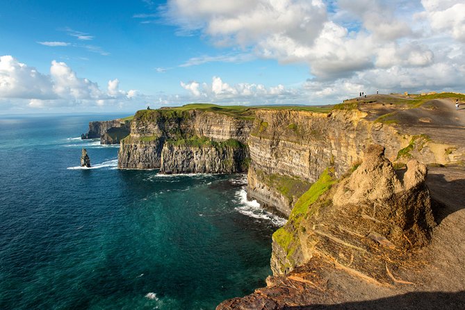 3-Day Cliffs of Moher, Connemara and Aran Islands Rail Tour From Dublin - Reasons to Choose This Tour