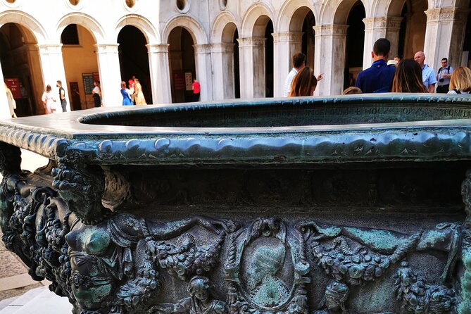3-Hour Guided Tour of History, Art and Legends in Venice