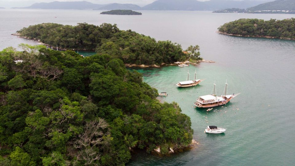 Angra Dos Reis: Boat Tour With Ilha Grande and Lagoa Azul - Activity Details