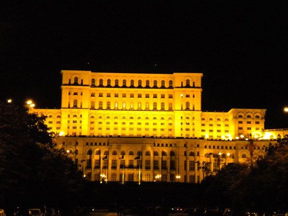 Bucharest by Night: 1.5-Hour Driving Tour - Tour Highlights