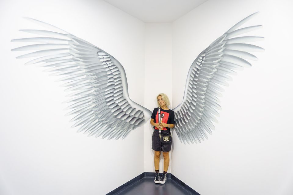 Bucharest: Museum of Senses - Interactive Exhibits and Rooms