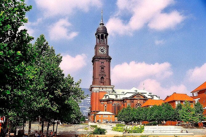 City Tour Hop-On Hop-Off Bus Tour in Hamburg - Tips for Making the Most of Your Tour
