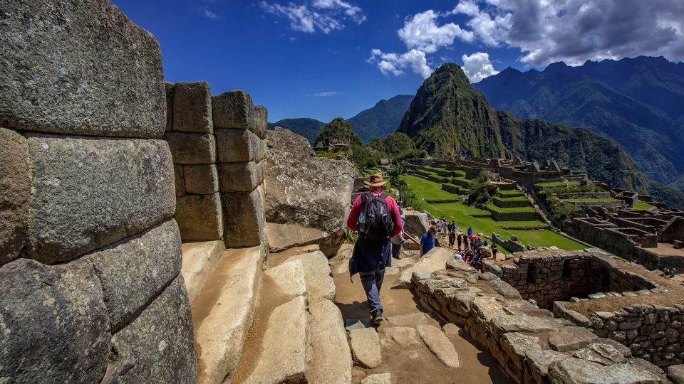 Cusco: Machu Picchu Humantay Lake Raimbow Mountain 4D - Good To Know
