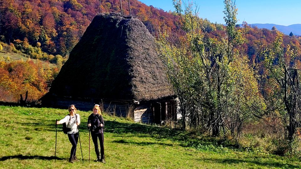 From Cluj-Napoca: Apuseni Mountains Hiking Guided Day Tour - Tour Itinerary