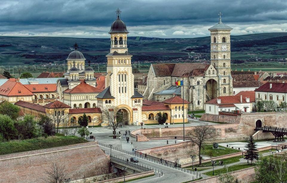 From Sibiu to Corvin's Castle Hunedoara and Alba Iulia - Corvins Castle: A Medieval Marvel