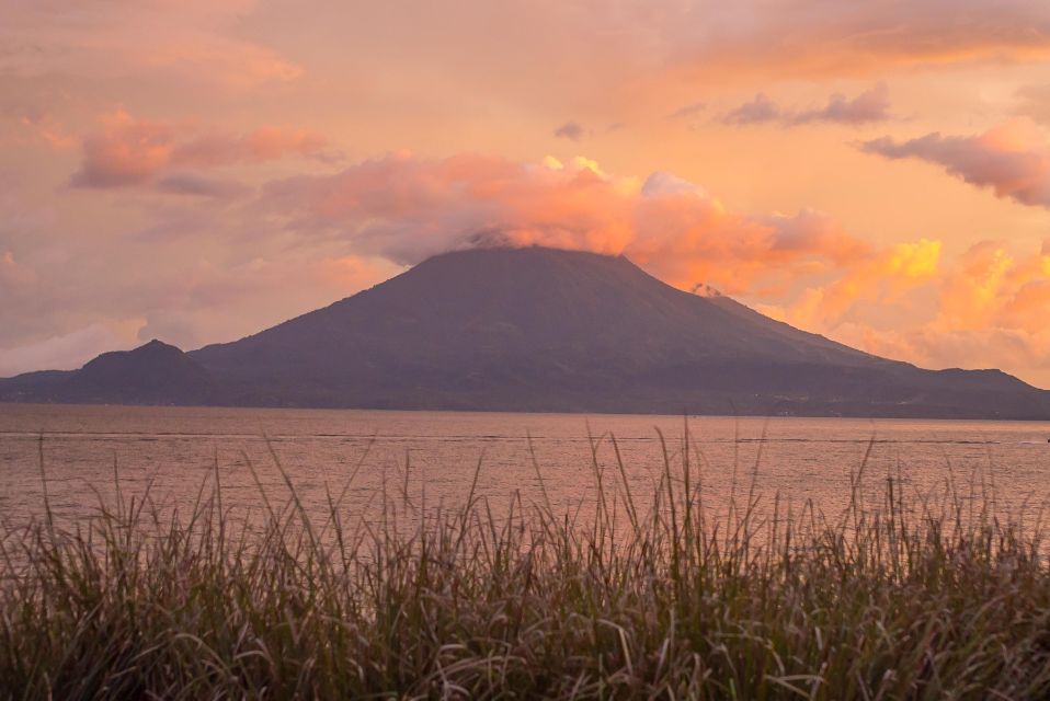 Kayak Hike Adventure. Visit Tzununa, Jaibalito, Santa Cruz - Tour Description