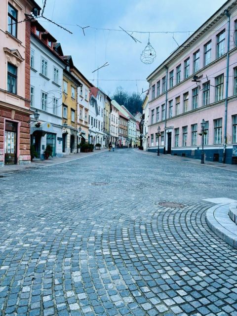 Ljubljana: Secrets of the Old Town & Ljubljana's People - Historical Gems of Old Town