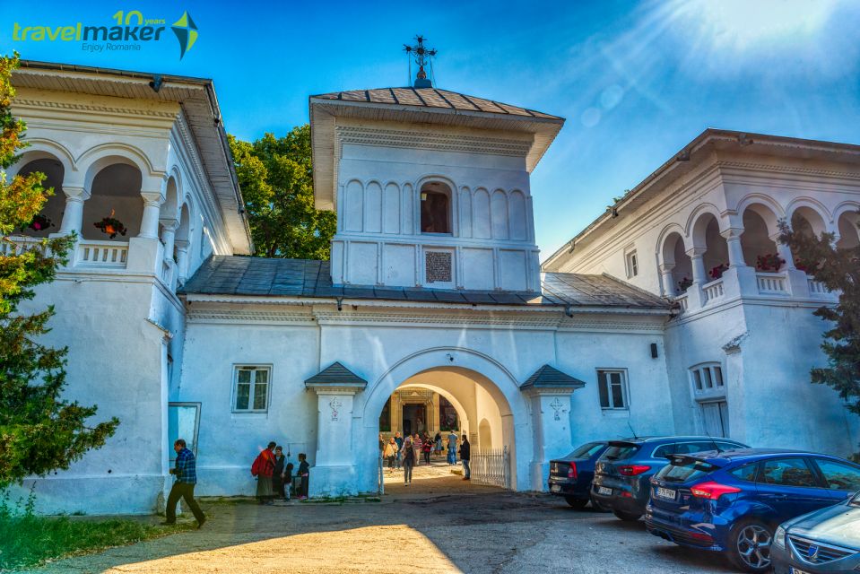 Mogosoaia Palace and Snagov Monastery Tour - Tour Details