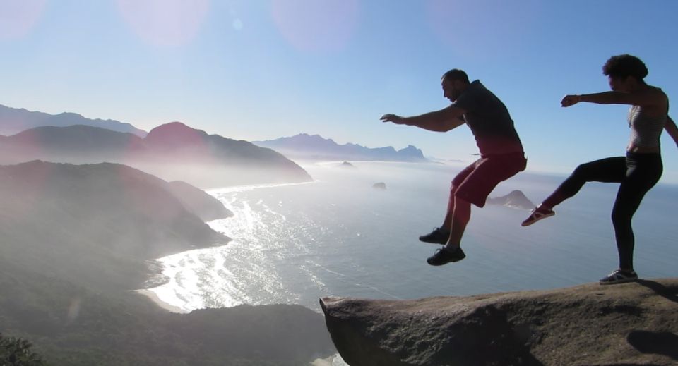 Pedra Do Telégrafo Hike and Beach Full-Day Tour - Convenient Pickup Locations