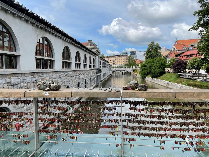 Postojna Cave, Predjama Castle, and Ljubljana From Zagreb - Travel Itinerary Overview