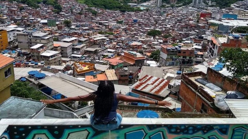Rio: Favela Walking Tour of Rocinha With a Resident Guide - Experience Highlights