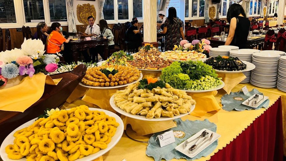 Saigon River Dinner on Cruise With Buffet and Live Music - Activity Details