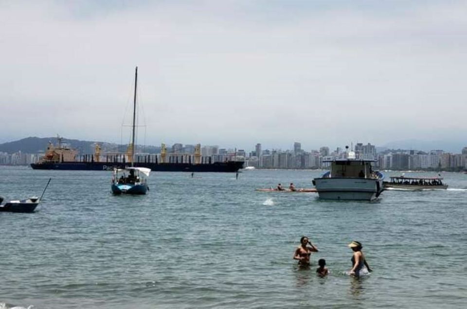 Santos & Guarujá: Private Speedboat Tour With Food & Drinks - Booking and Logistics