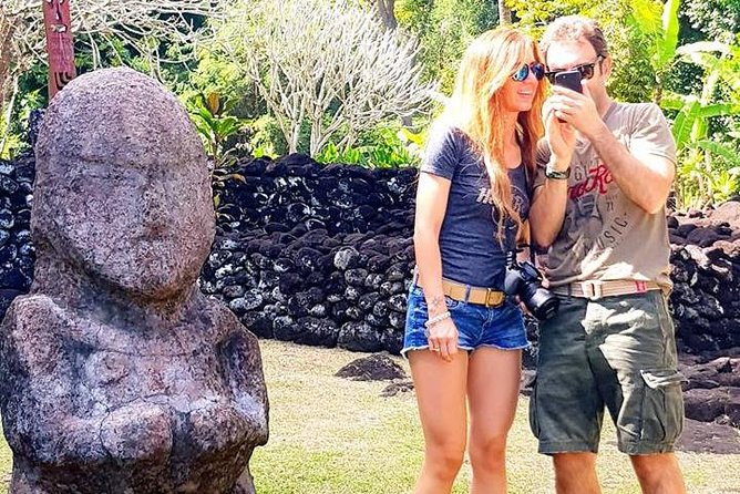 Small-Group Half-Day Highlights of Tahiti Tour  - Papeete - Mixed Review About Tracys Demeanor