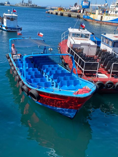 Valparaíso: Boat Tour Around the Bay - Luxury Yacht Sightings