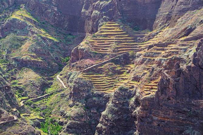 Santo Antão: Hike From Ponta Do Sol to Fontainhas to Cruzinha - Highlights of Fontainhas