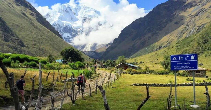 5-Days Route Along the Salkantay Trail to Machu Picchu-Train