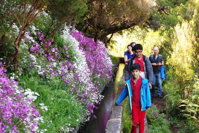 Skywalk & Rabacal "25 Fountains Levada Walk" in 4X4 Full Day Tour - Common Questions