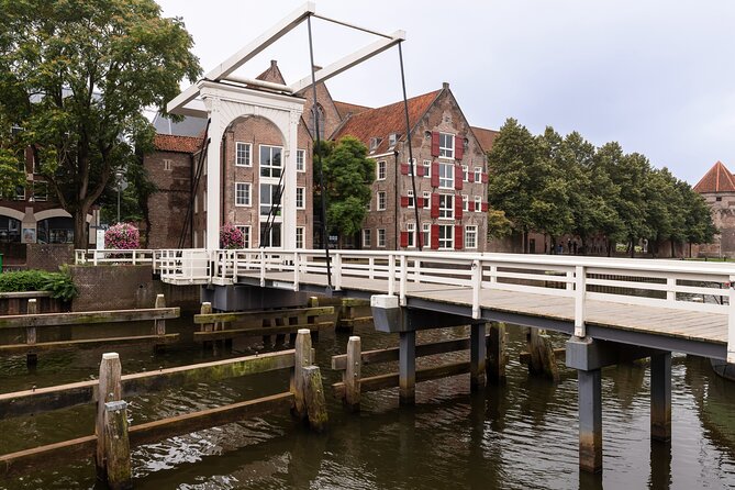 Zwolle: Self-Guided City Walking Tour With Audio Guide - Audio Guide Experience