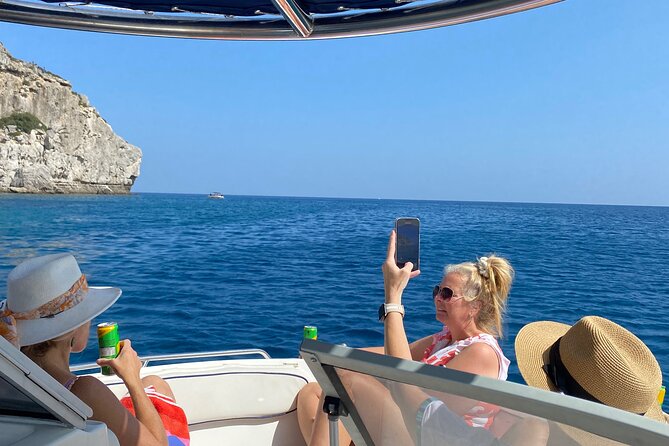 2-Hour the Beauties of Rhodes Island Private Guided Boat Tour - The Sum Up