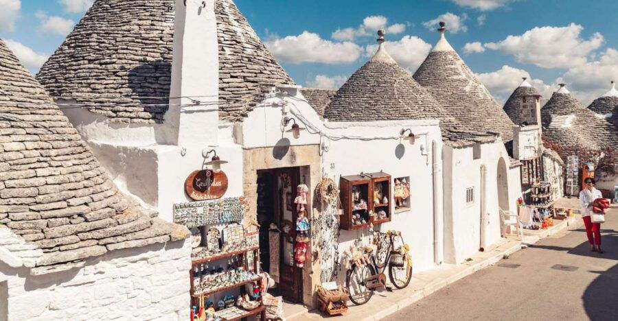 Alberobello Guided Tour With Cooking Show and Light Lunch - Tour Overview