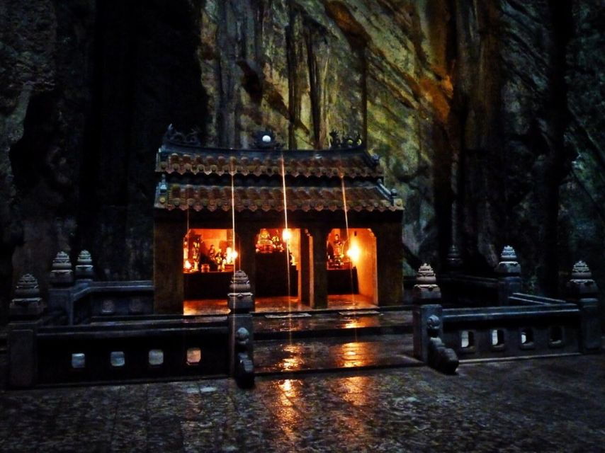 Am Phu Cave, Marble and Monkey Mountain Full Day Tour - Location Information