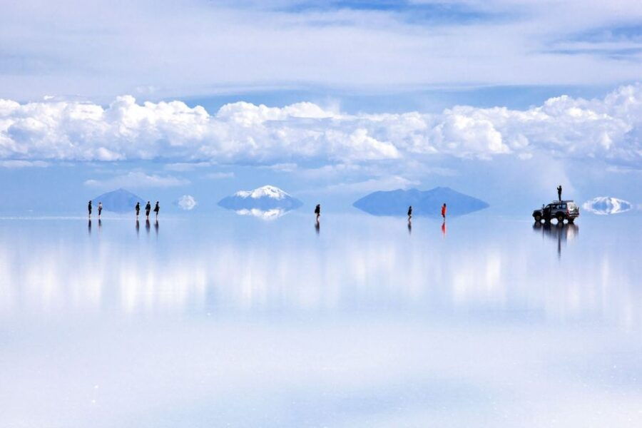Amazing Salar Uyuni 3 Days / 2 Nights.