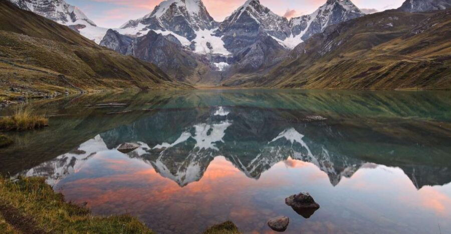 Ancash: Huayhuash Fast Trekking /Carhuacocha Lagoon 8D-7N