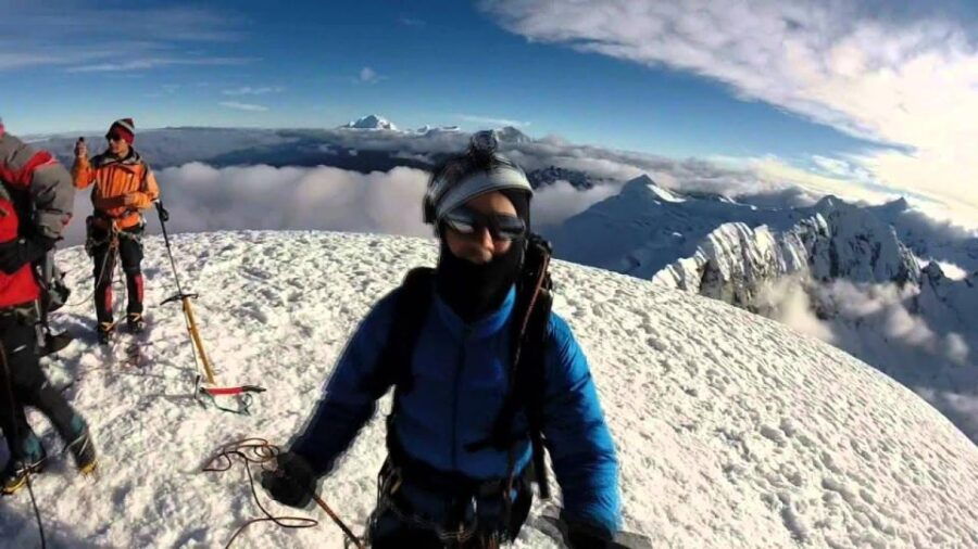 Ancash: Mountaineering to the Mountain Vallunaraju 2D-1N