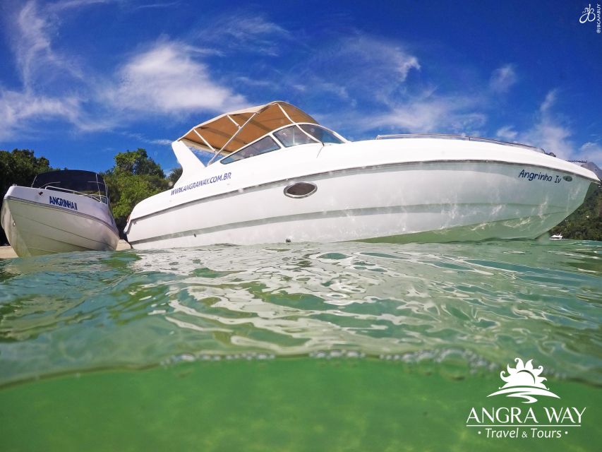 Angra Dos Reis: Super Lagoa Azul Speedboat Tour
