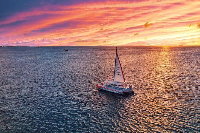 Aruba Happy Hour Sunset Sail With Food and Drinks - Comfort and Amenities