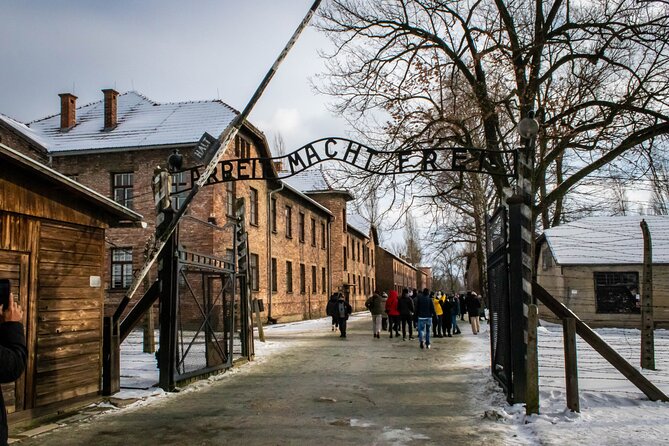 Auschwitz Birkenau Guided Tour From Krakow & Hotel Pick-Up Option