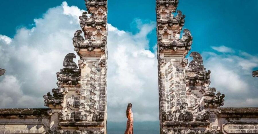 Bali: 2D1N Private East Island Tour Overnight in Hotel