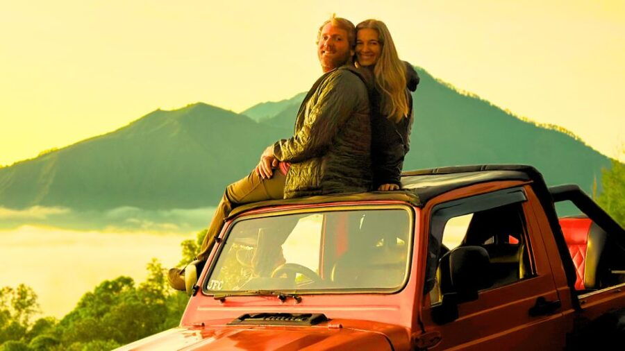 Bali: Batur Sunrise 4×4 Jeep Tour & Hot Springs