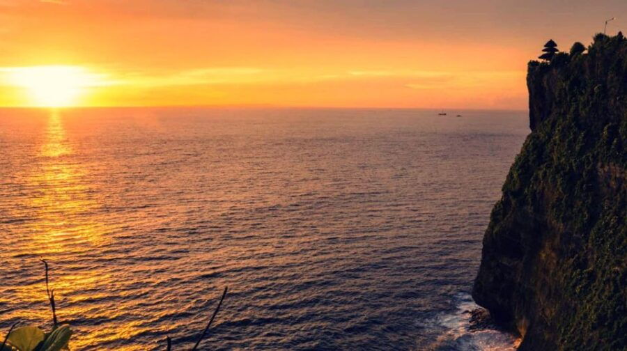 Bali: Ubud Monkey Forest, Tegalalang & Uluwatu Sunset Tour - Tour Description